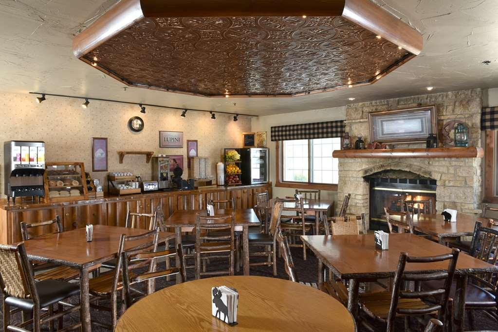 Stoney Creek Hotel