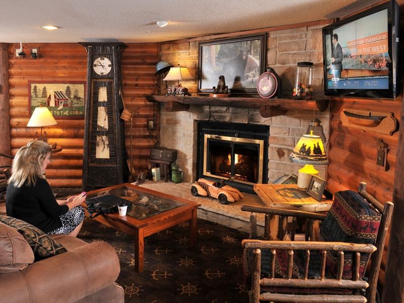 Stoney Creek Hotel